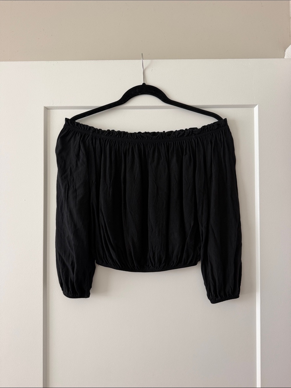 Brandy Melville Black Off-Shoulder Crop Top